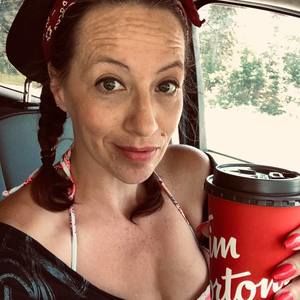 Meet your Posher, Camay